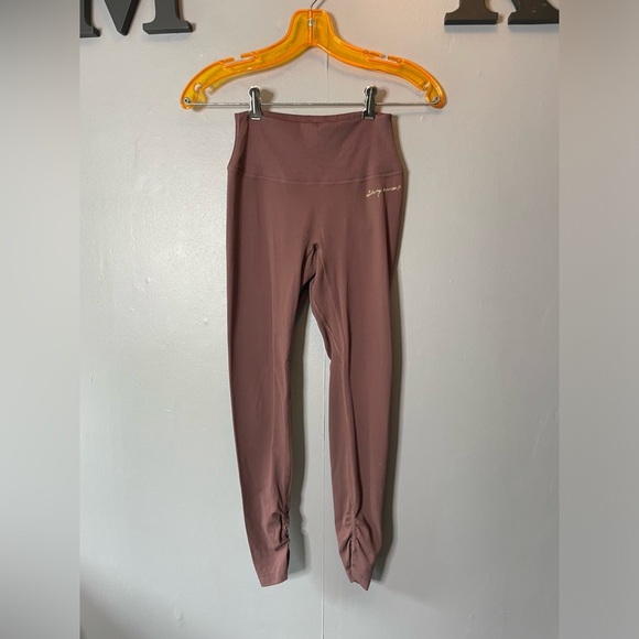 GymShark X Whitney Simmons high rise leggings chocolate size small - Picture 2 of 12